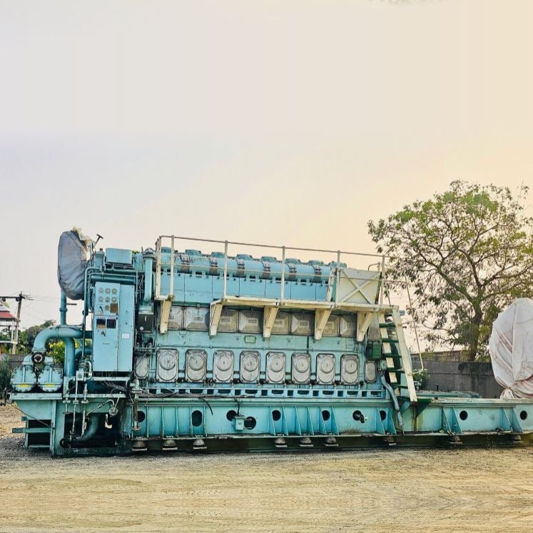 MAN B&W 8L32/40 Engine